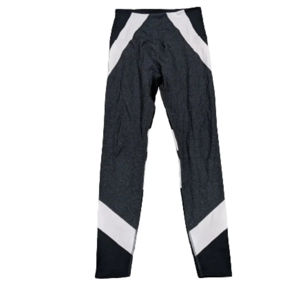 Outdoor‎ Voices 7/8 Leggings color block dark grey with cream L